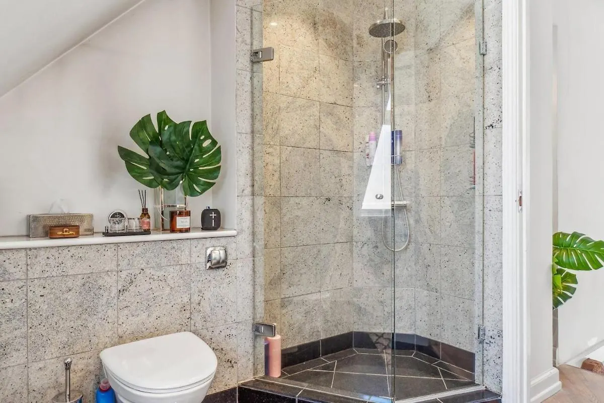 Beautiful Townhouse With A Garden In The Best Location In Copenhagen Villa