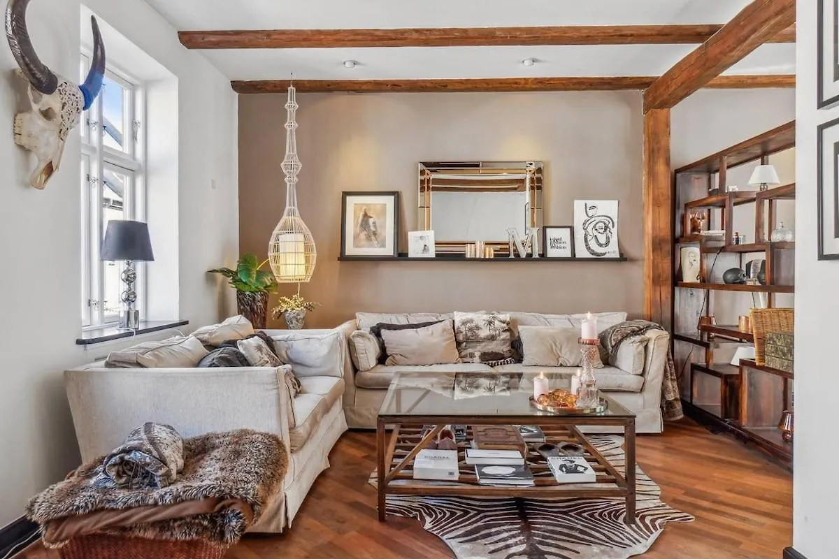 Beautiful Townhouse With A Garden In The Best Location In Copenhagen