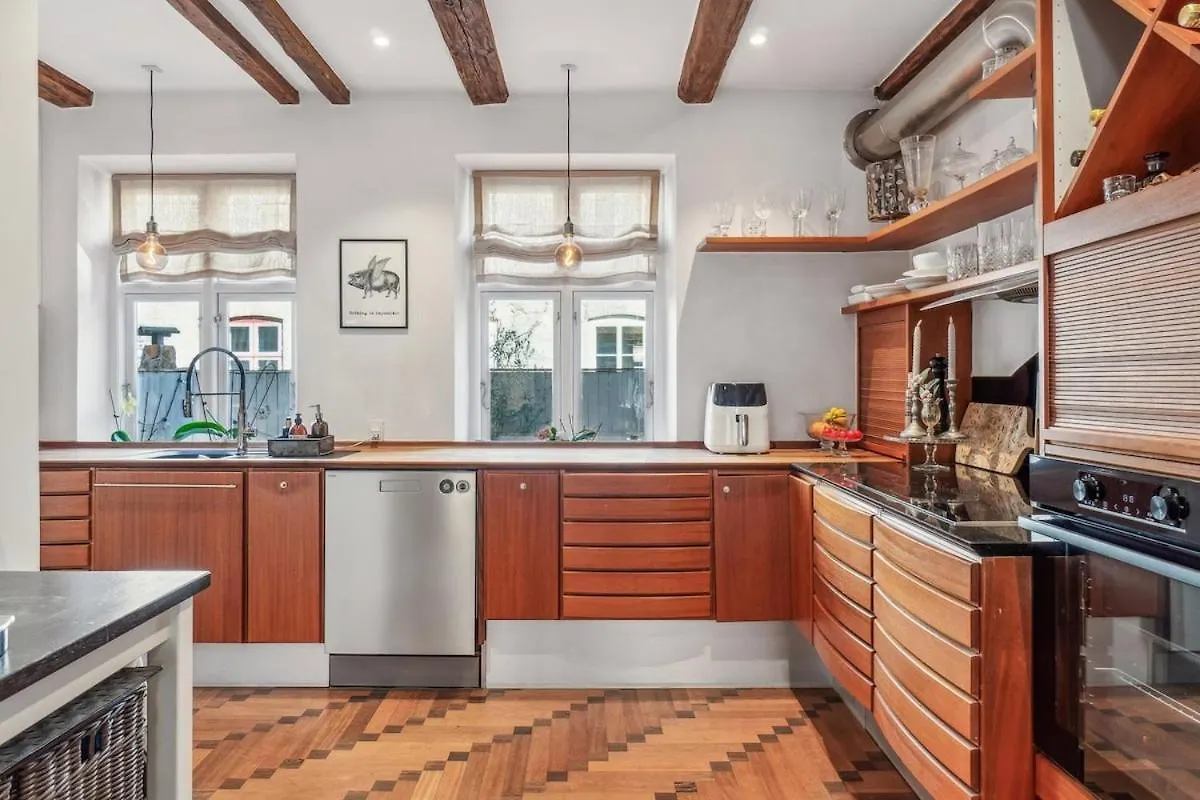 Beautiful Townhouse With A Garden In The Best Location In Copenhagen Villa